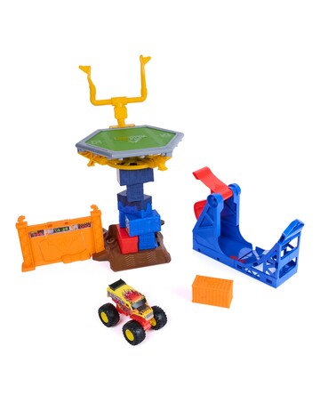Monster Jam 1:64 Smash N Bash Playset