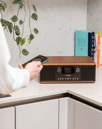 Pure Classic C D6 CD Player & Digital Radio Black/Walnut