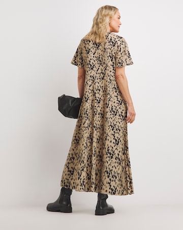 Printed Pleated Kilt Dress