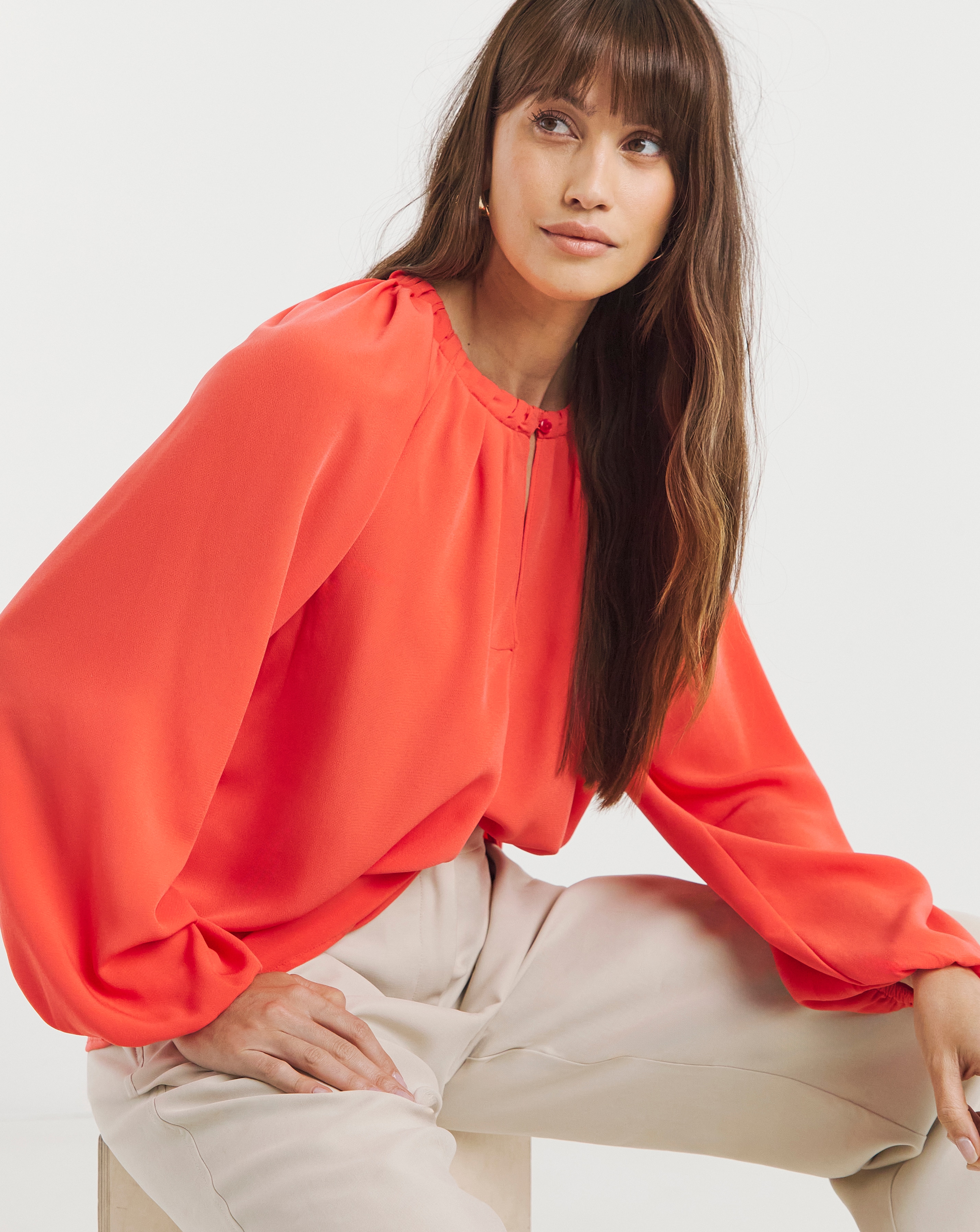 V Neck Top With Hardware