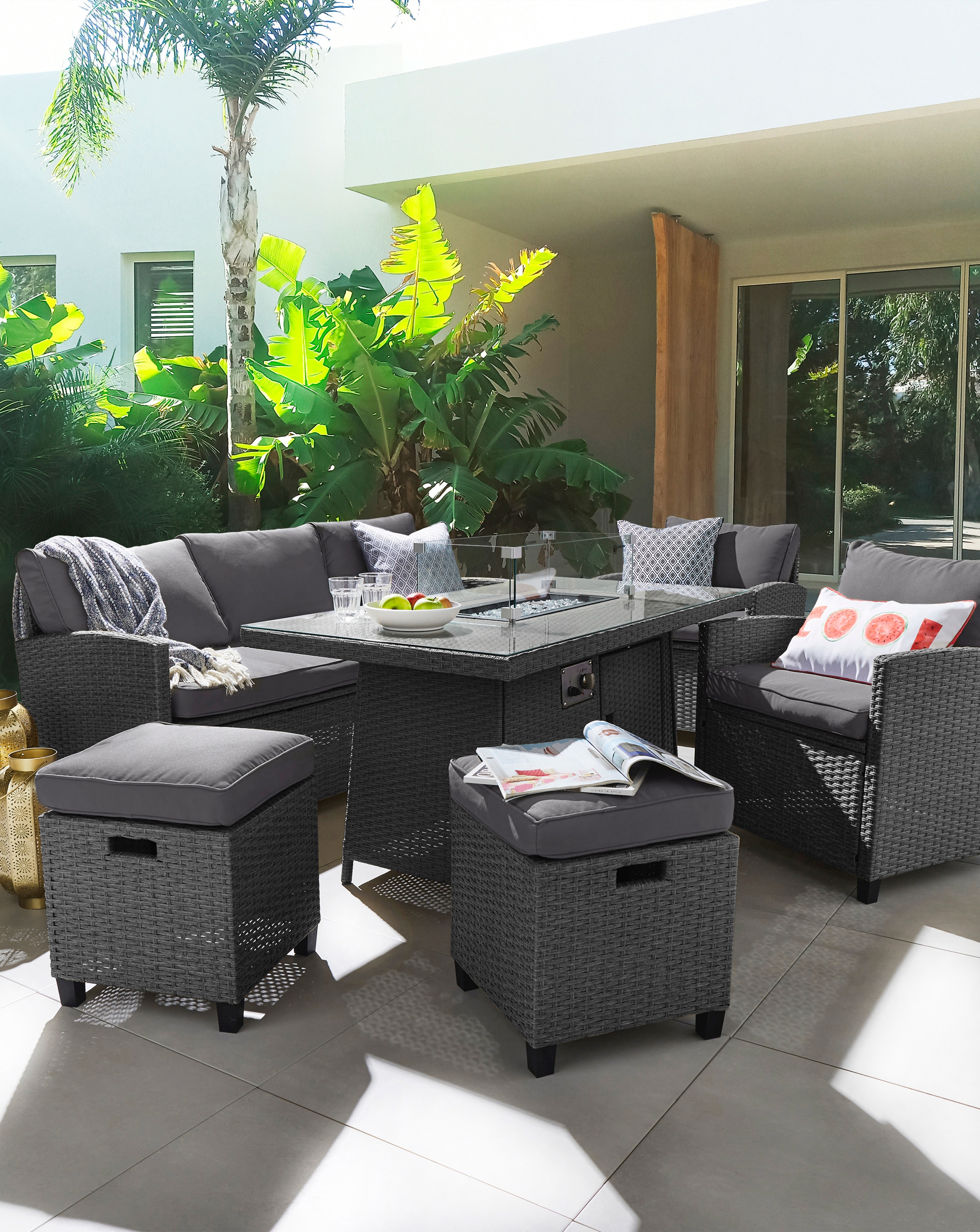 New In - Valencia Lounge Set With Firepit Table