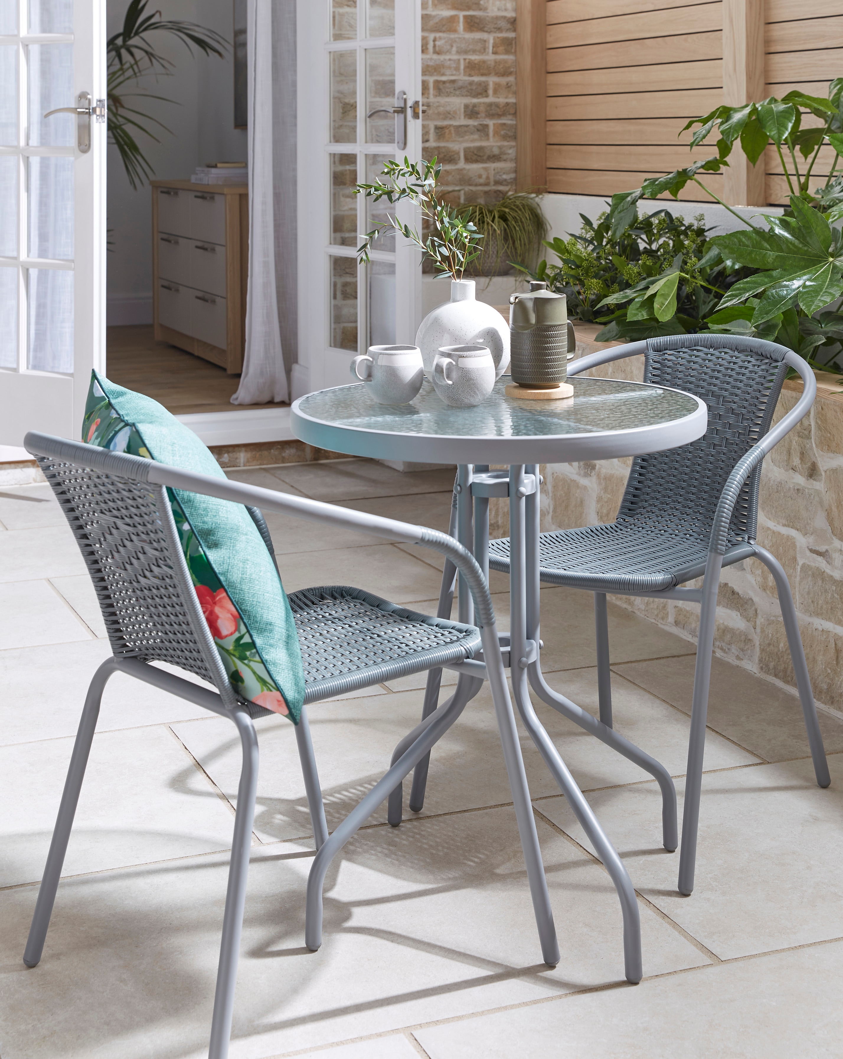 New In - Rattan Bistro Set