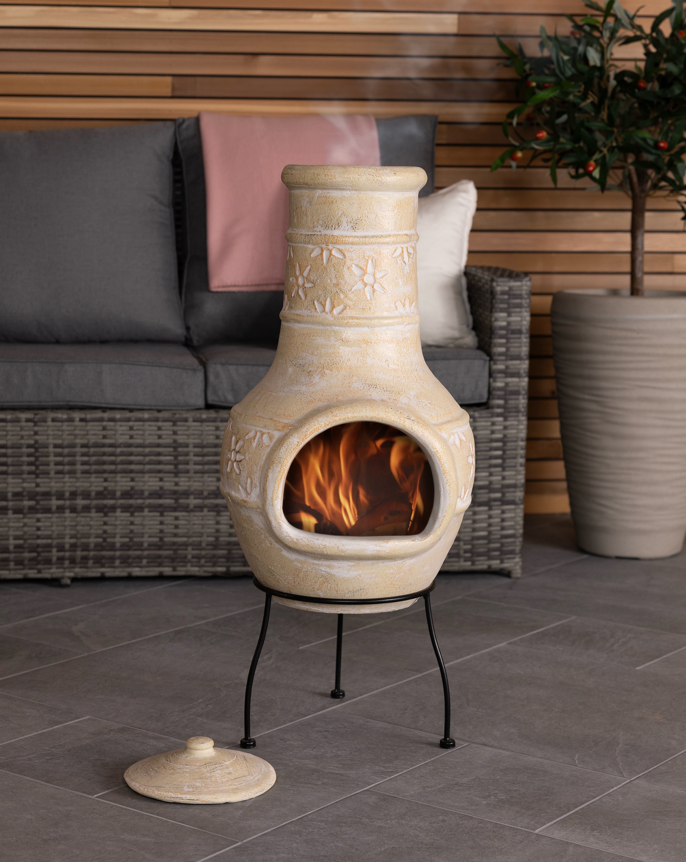 Charles Bentley Valencia Clay Chiminea