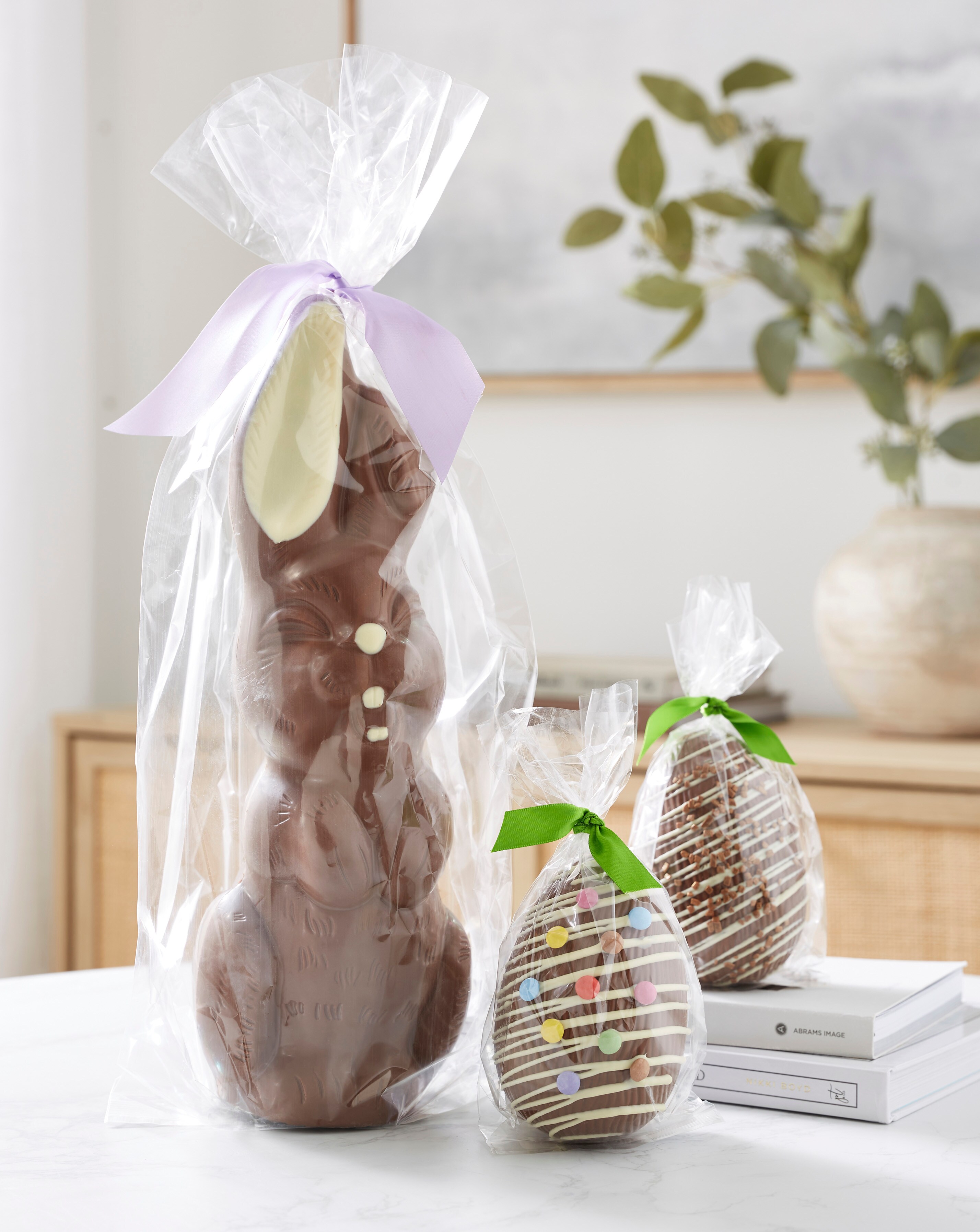 New In - Stas Chocolate Bunny and 2 Easter Eggs
