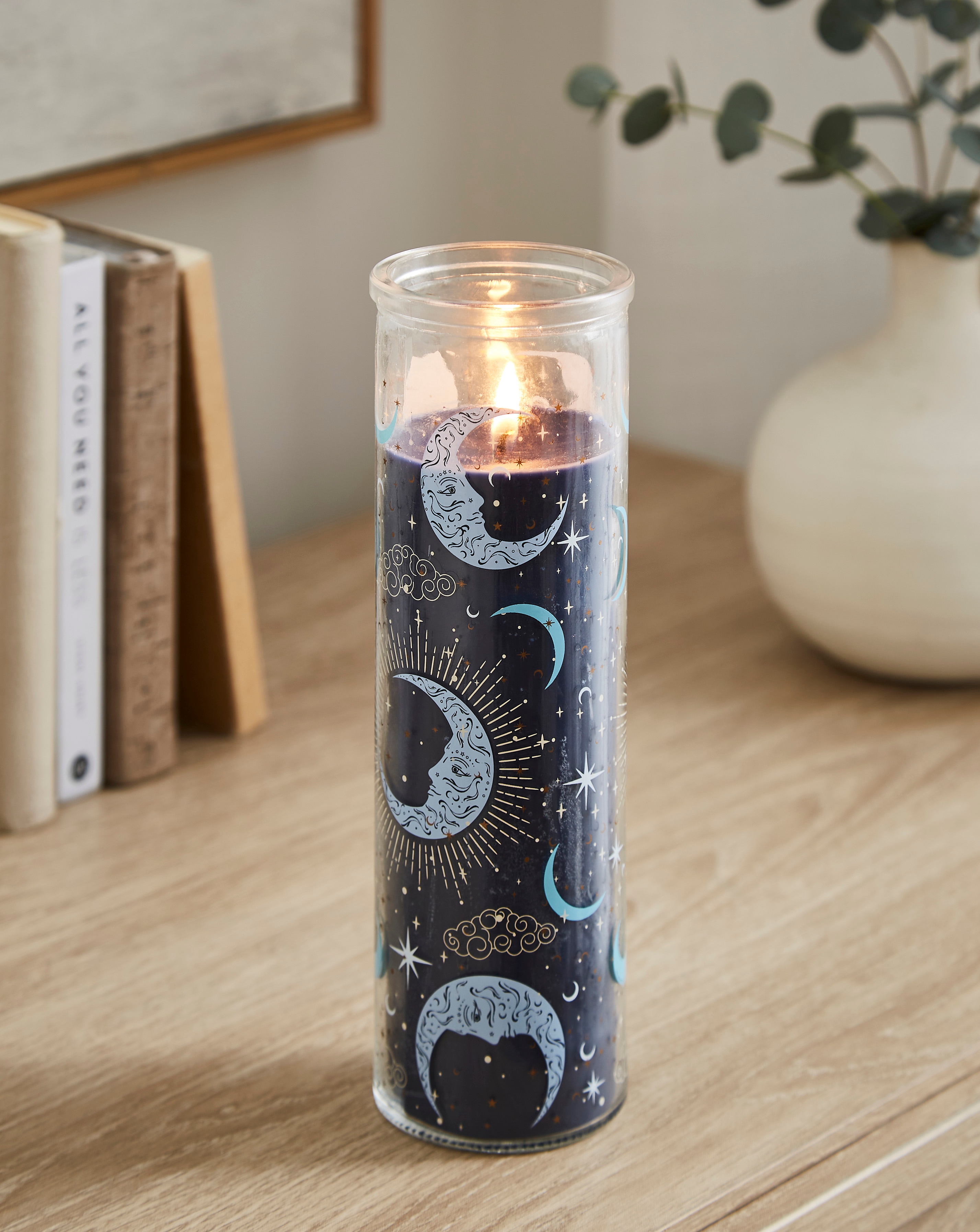 New In - Blue Moon Phase Fig & Vanilla Candle
