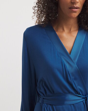 Pretty Secrets Viscose Satin Trim Dressing Gown