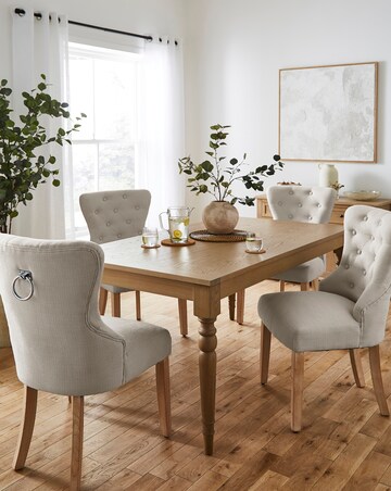 Margot Oak Dining Table with 4 Mabel Chairs