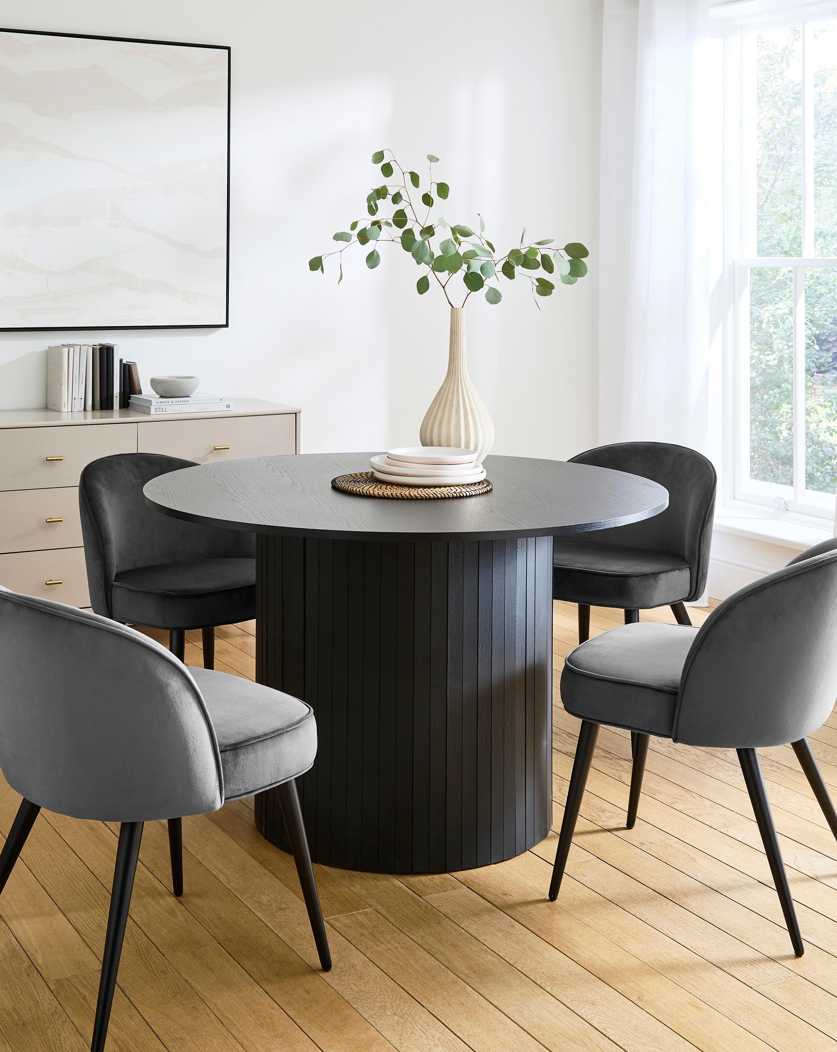 New In - Addison Table with 4 Emilie Chairs