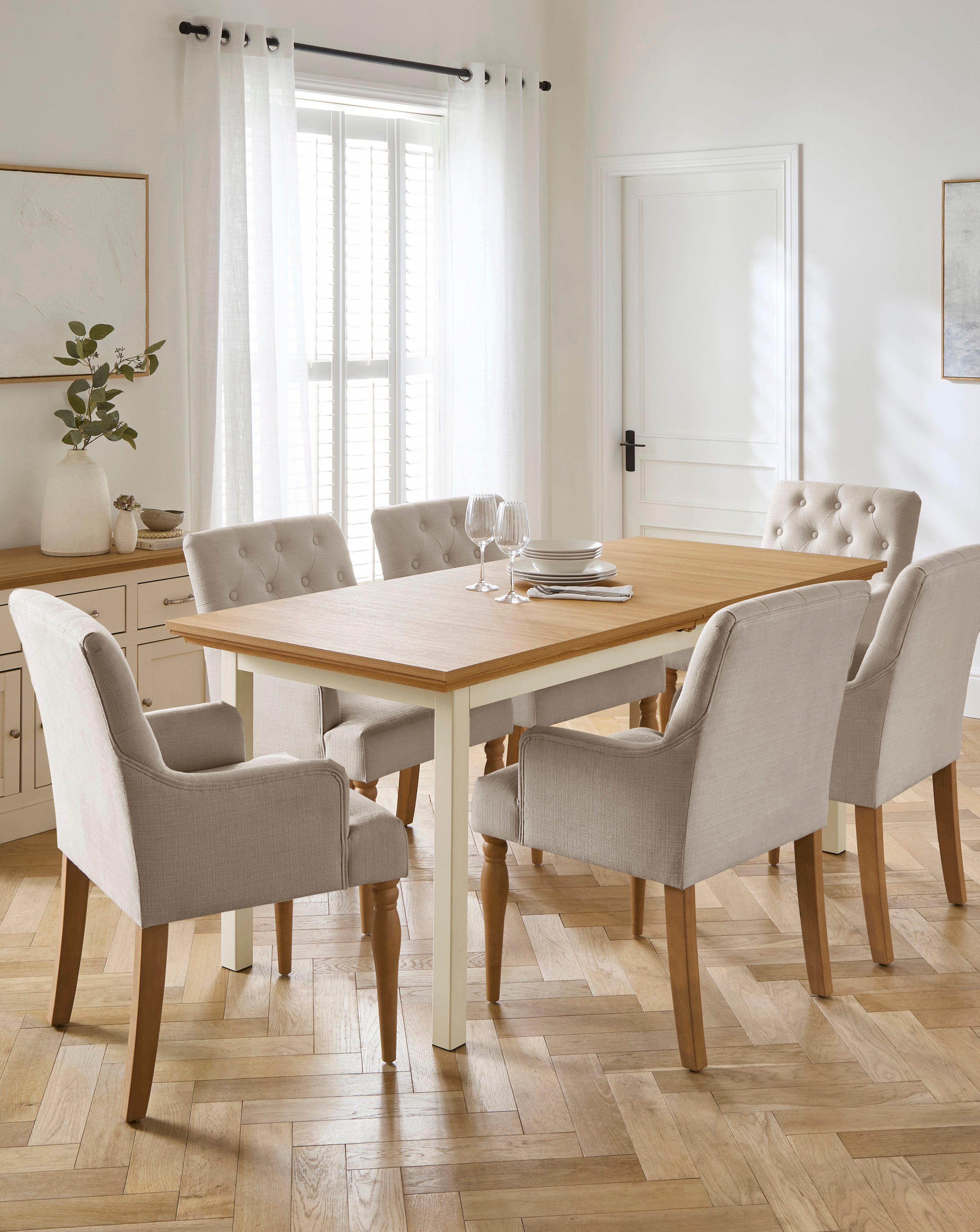 New In - Ashford Ext Table with 6 Mae Chairs