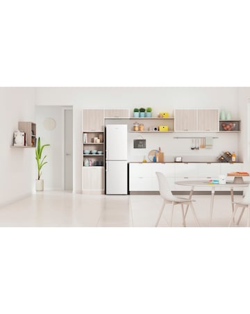 Indesit IB55732WUK 55cm Fridge Freezer White + Install