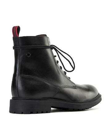 Base London Brunel 7 Eyelet Boot