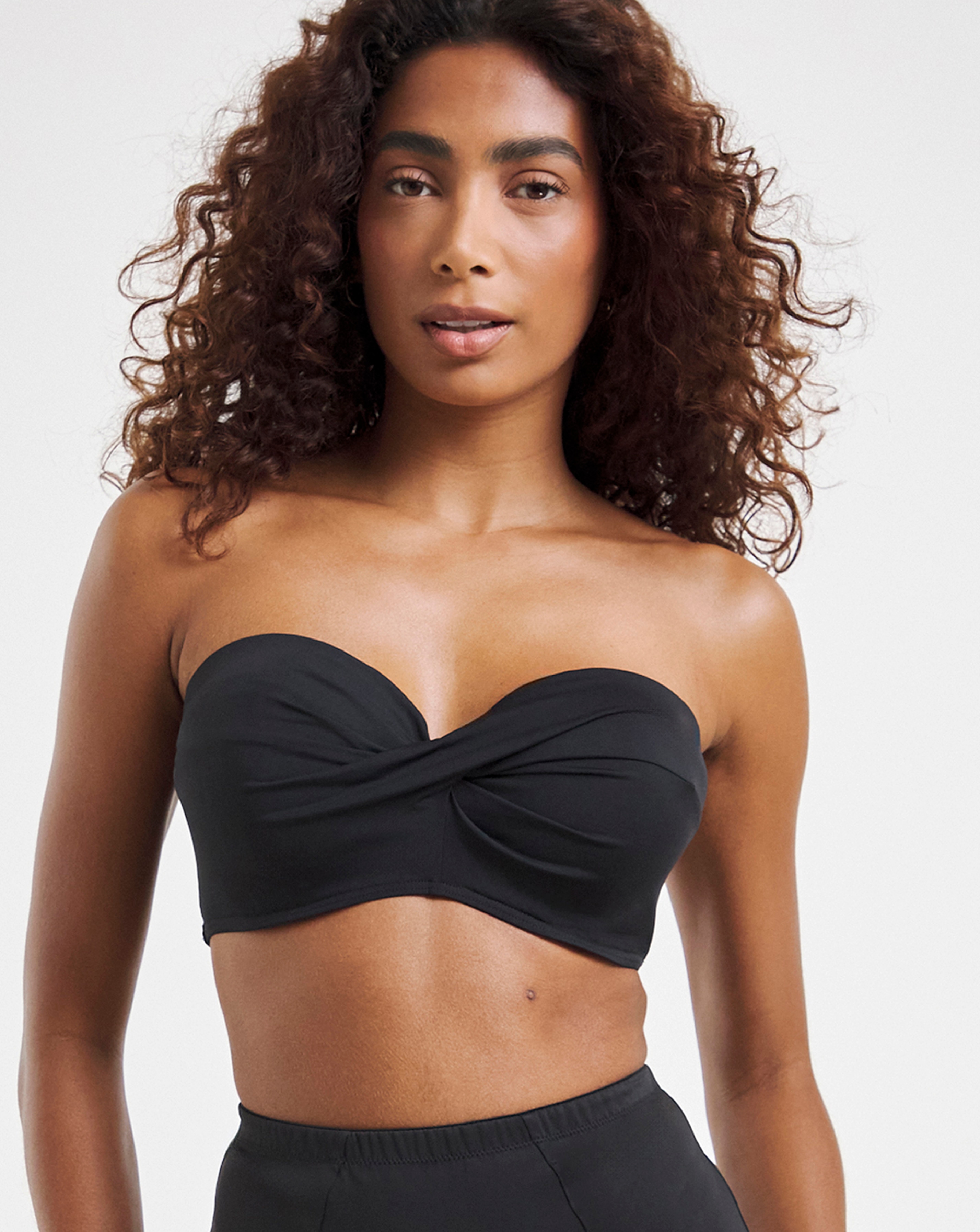 MAGISCULPT Twist Front Bikini Top