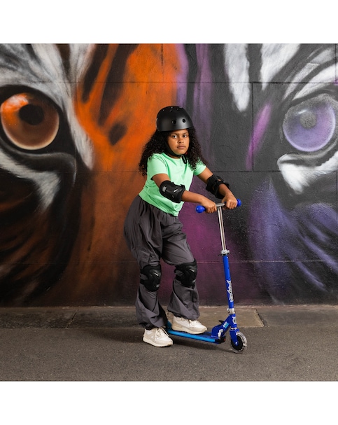 Xootz Wild Rider LED Scooter - Blue