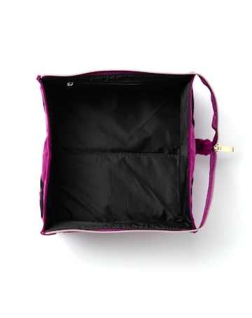 The Flat Lay Co.Velvet Makeup Box Bag in Plum Daisies
