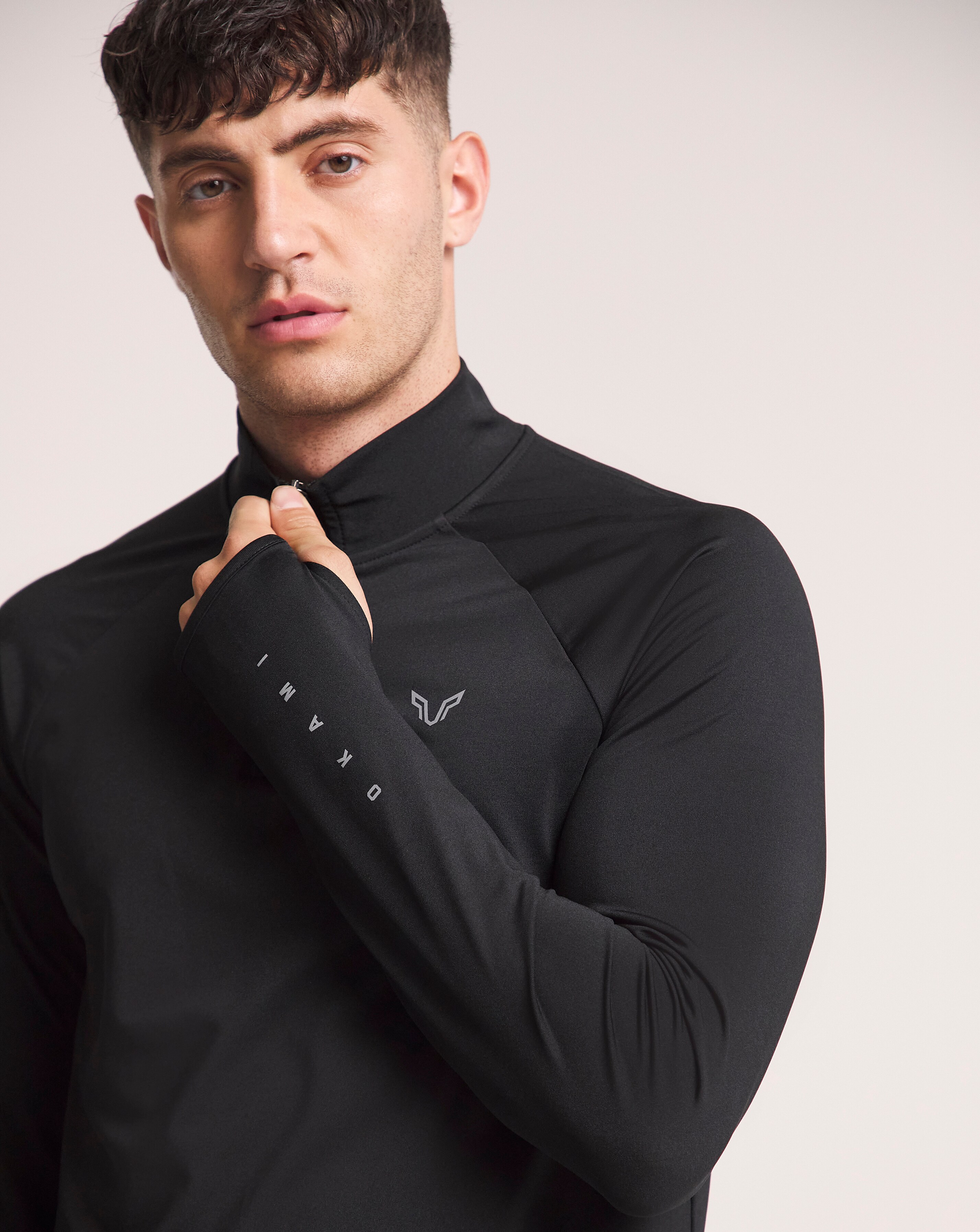 Okami Progress 1/4 Zip LS Top