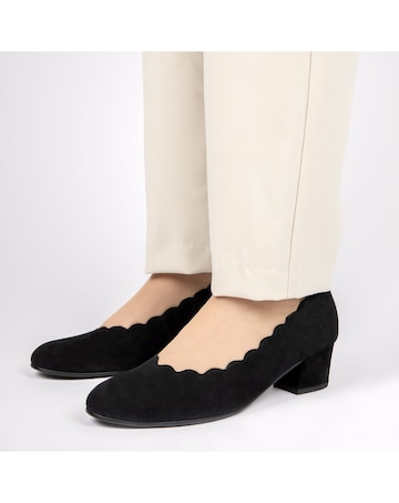 Gabor Gigi Wide Fit Court Shoes