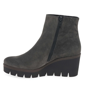 Gabor Utopia Standard Fit Ankle Boots
