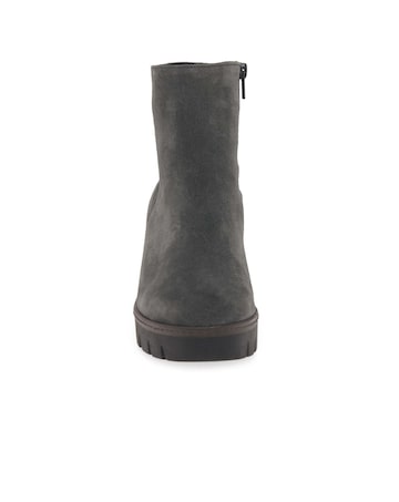 Gabor Utopia Standard Fit Ankle Boots