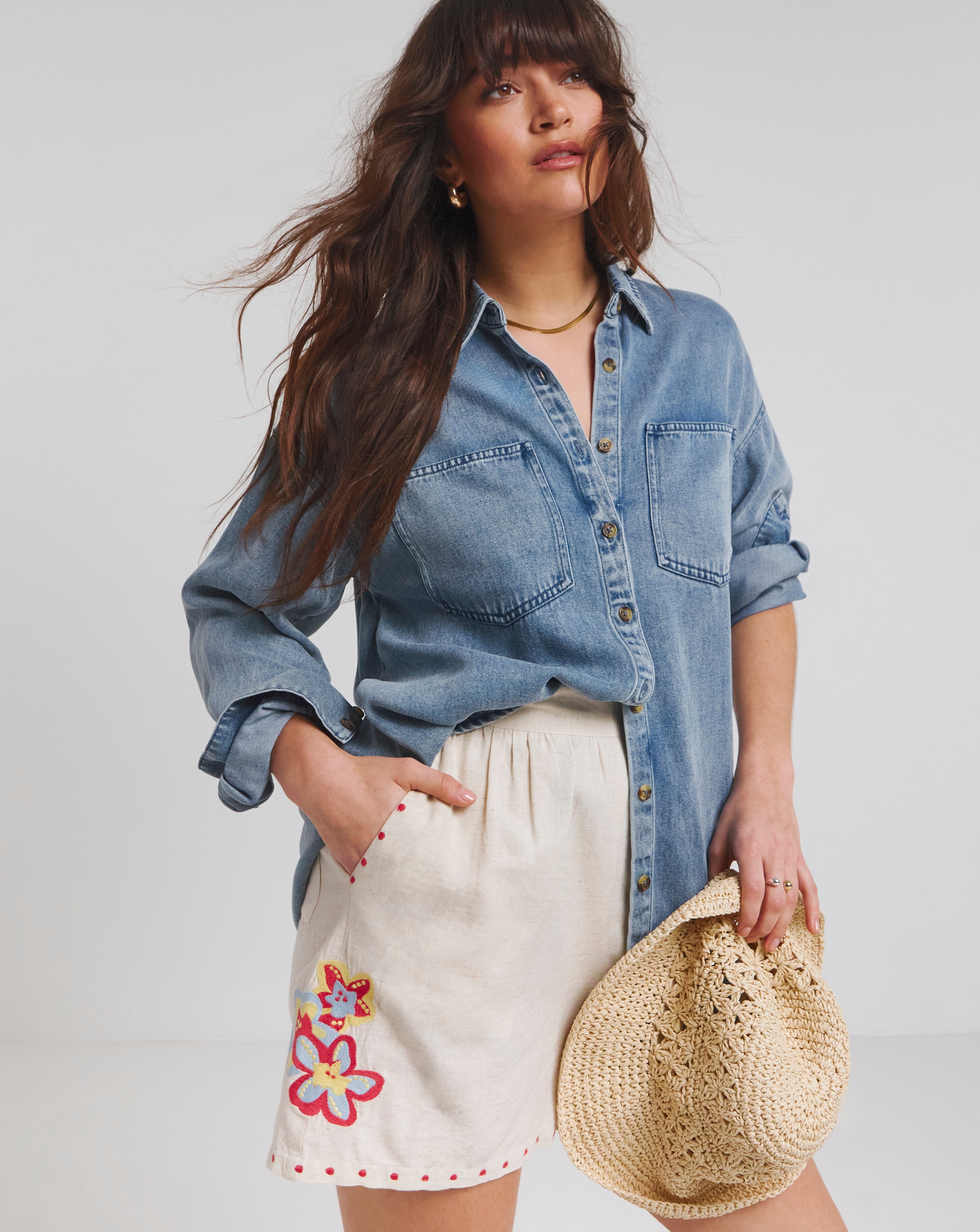 Native Youth Linen Shorts