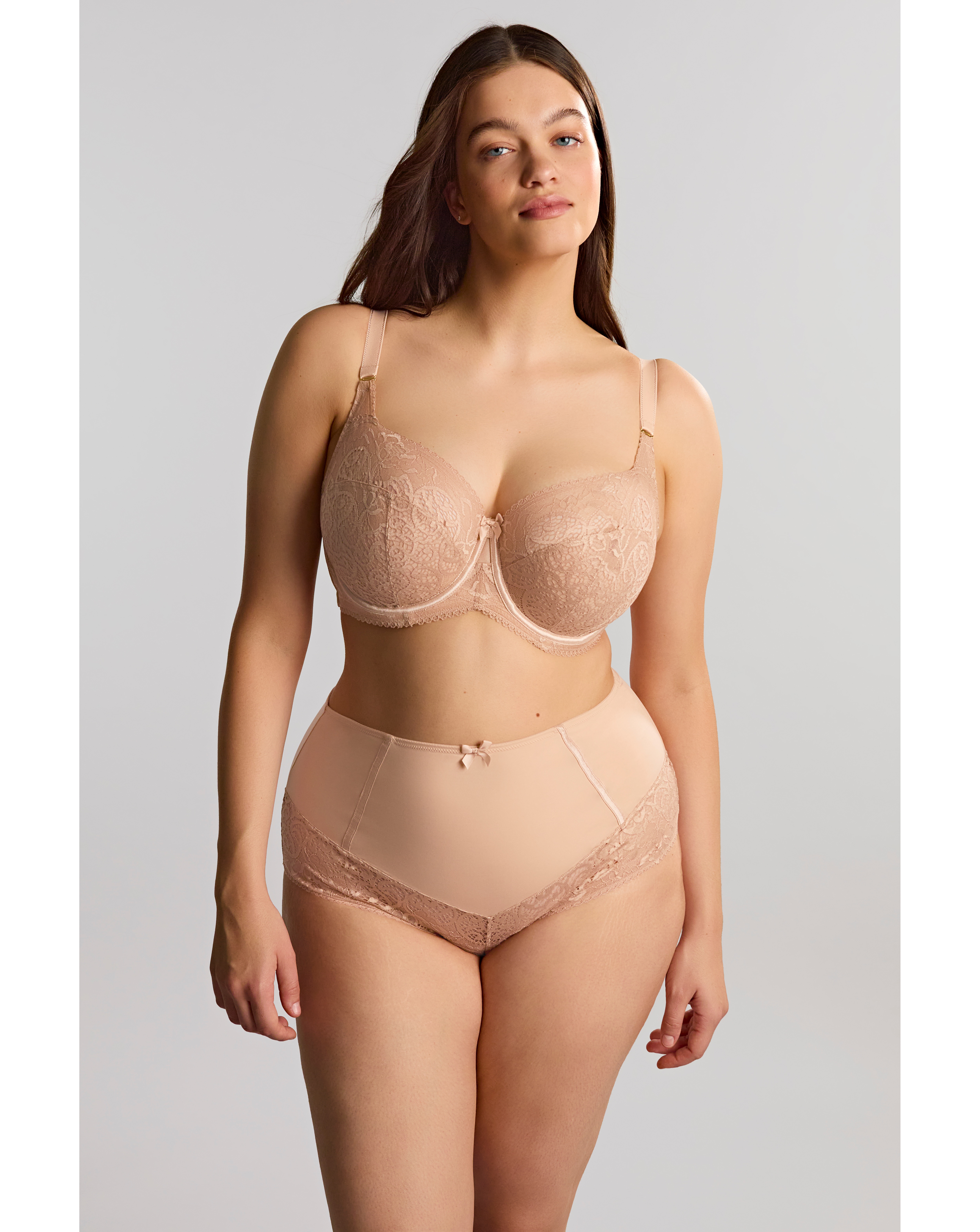 New In - Estel Full Cup Bra