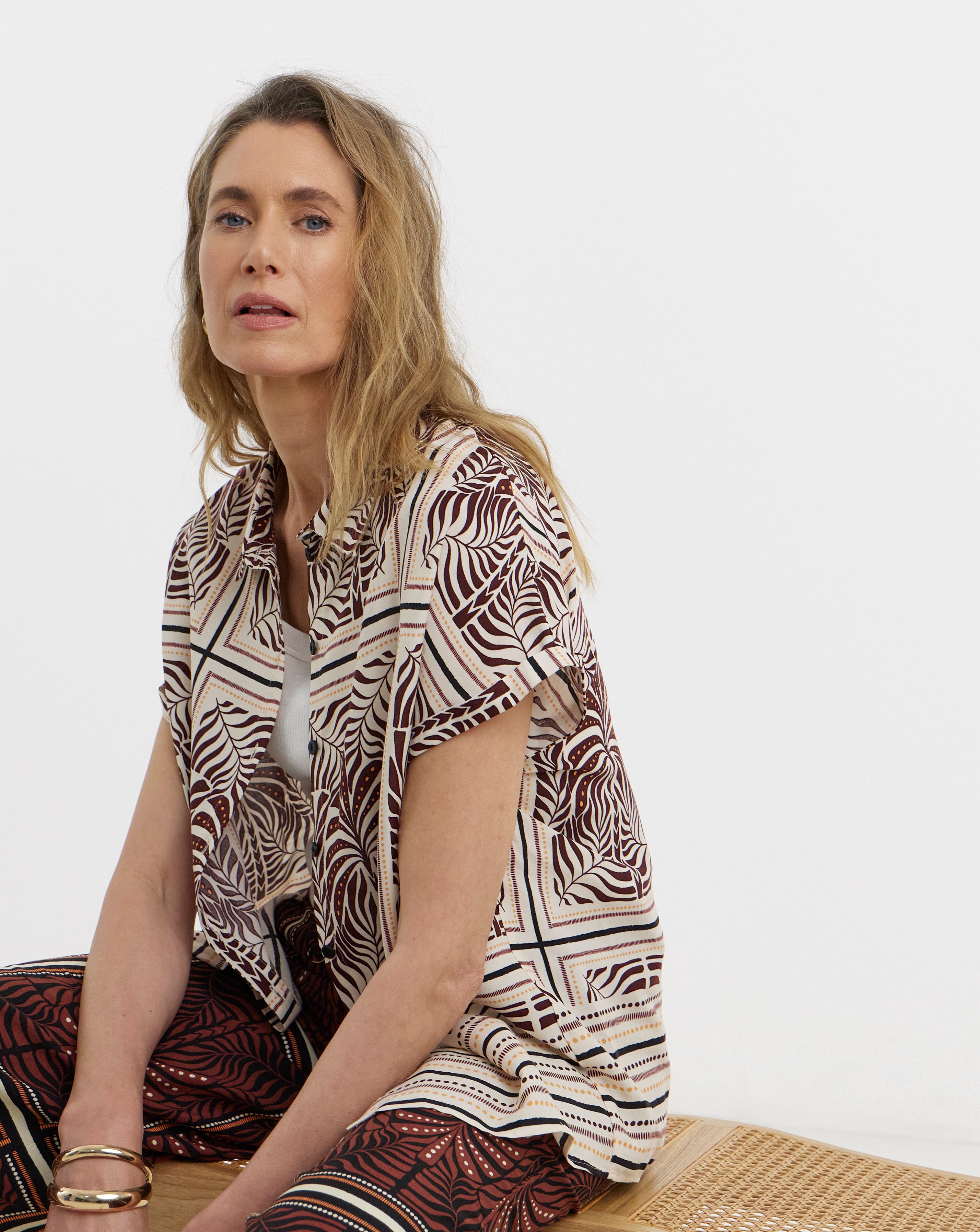 Border Print Short Sleeve Shirt