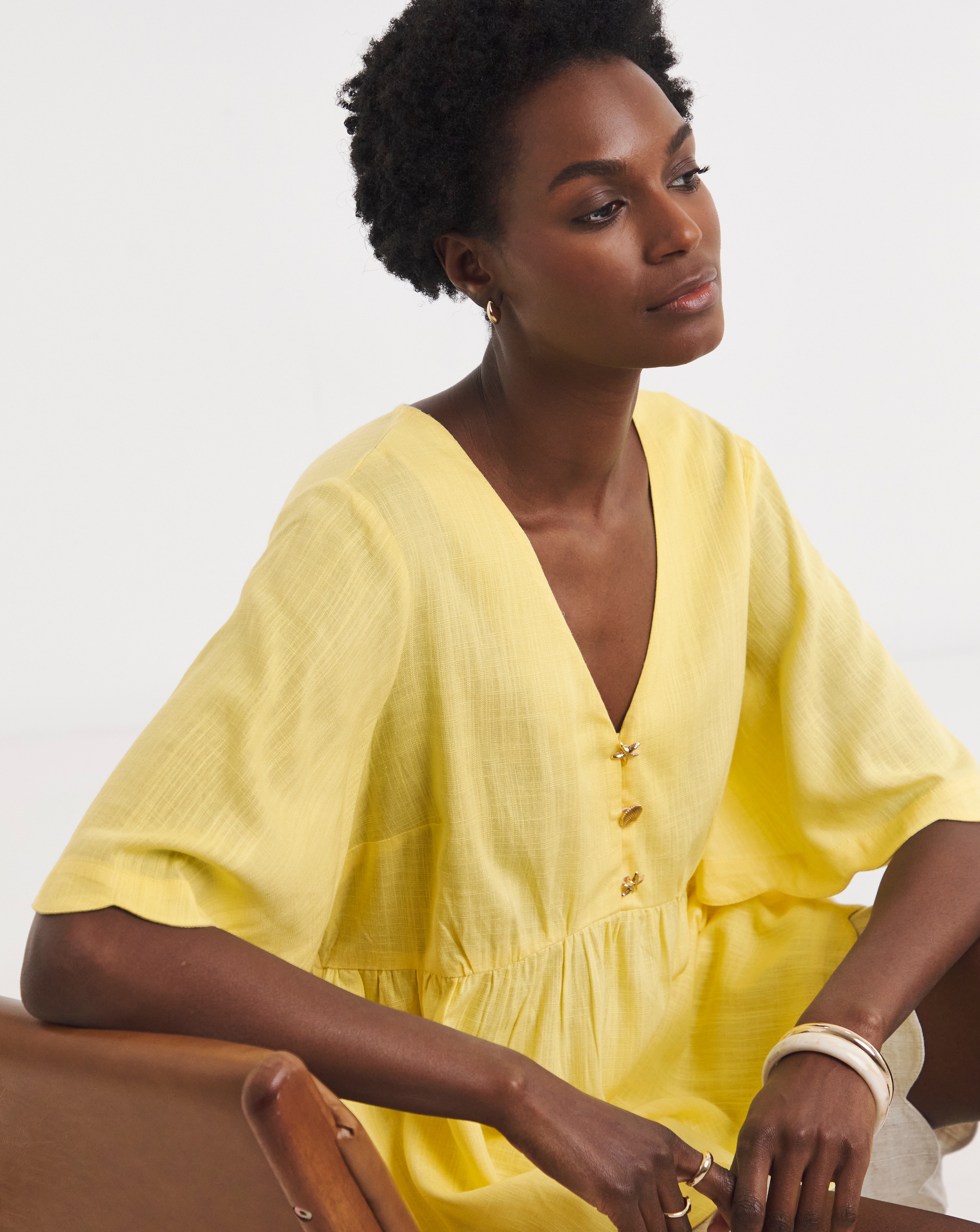 Linen Mix Scallop Hem Top