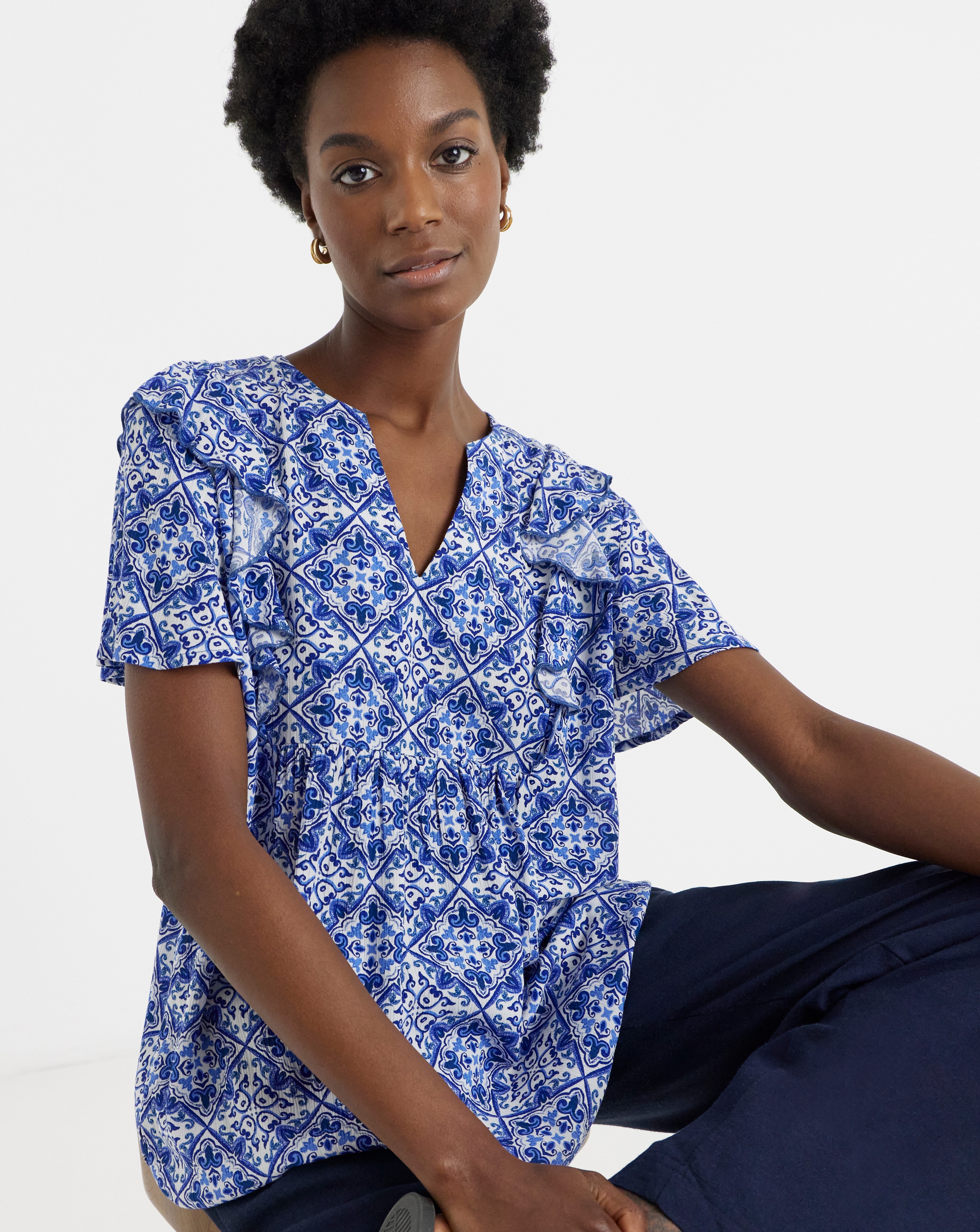 New In - Crinkle Tie Front Blouse