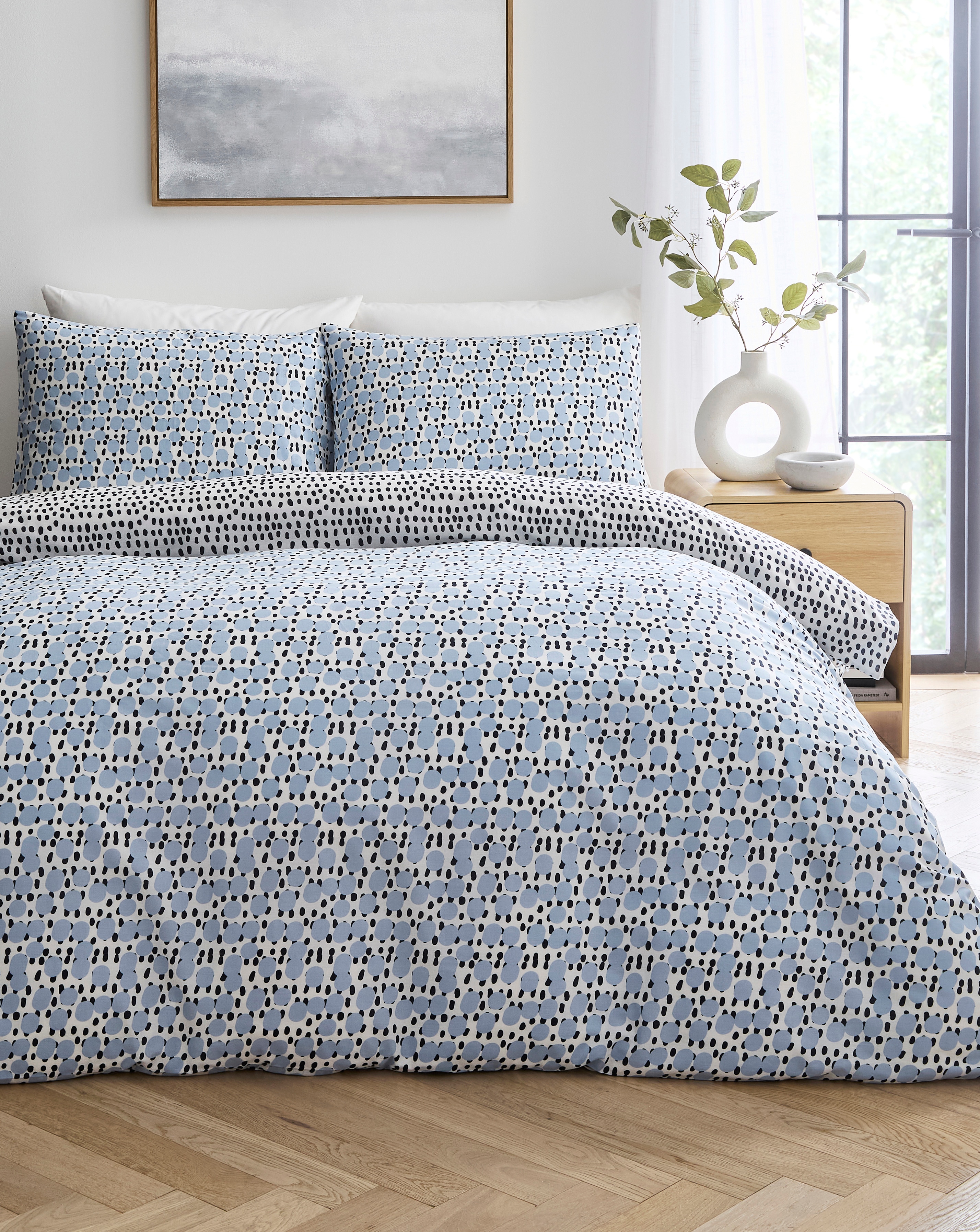 New In - Nico Spot Duvet Cover Set