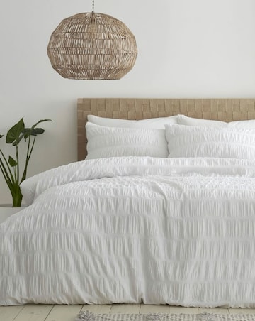 Catherine Lansfield Seersucker Duvet Set