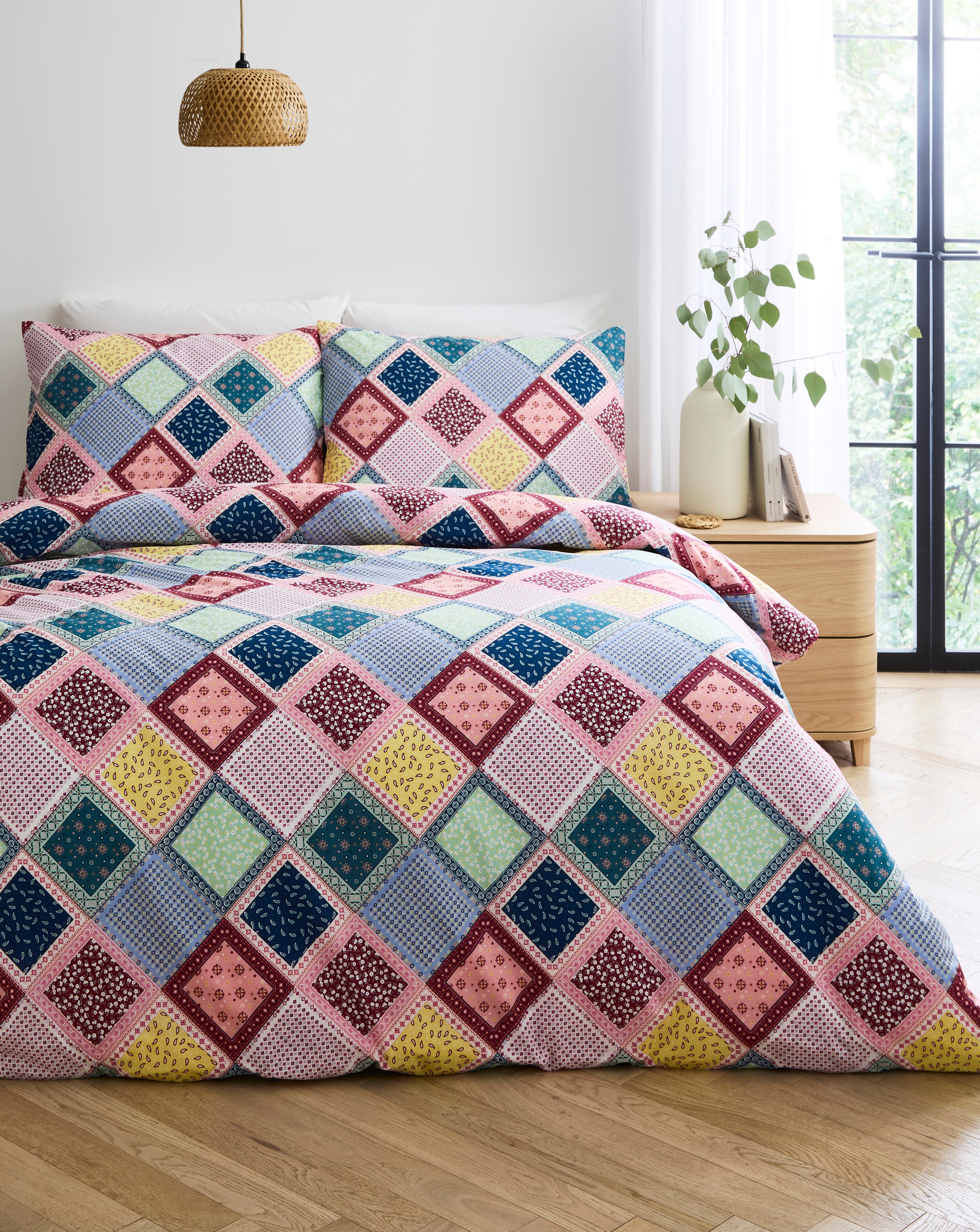 Julipa Natalie Patchwork Duvet Set