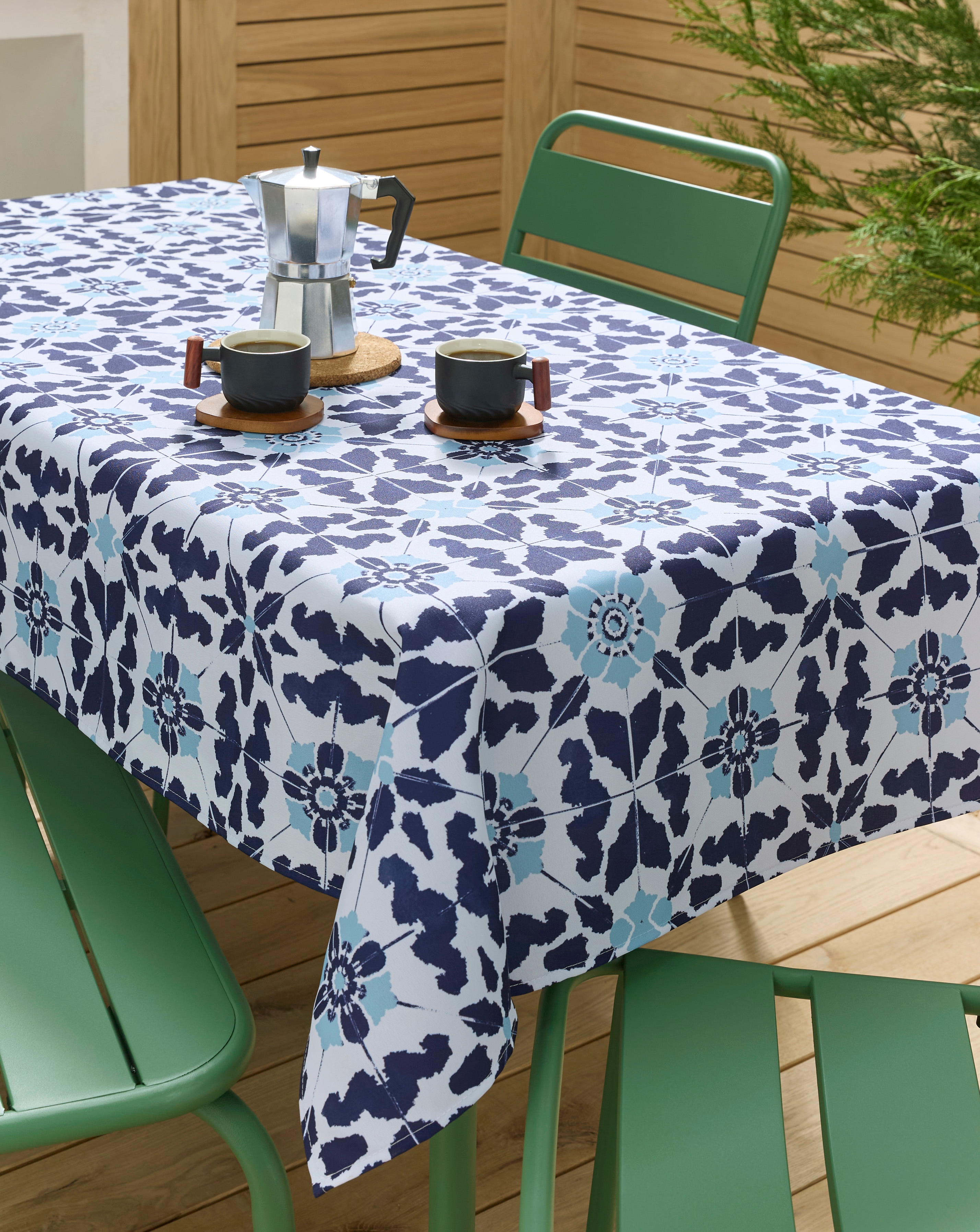 Tile Print Wipe Clean Tablecoth