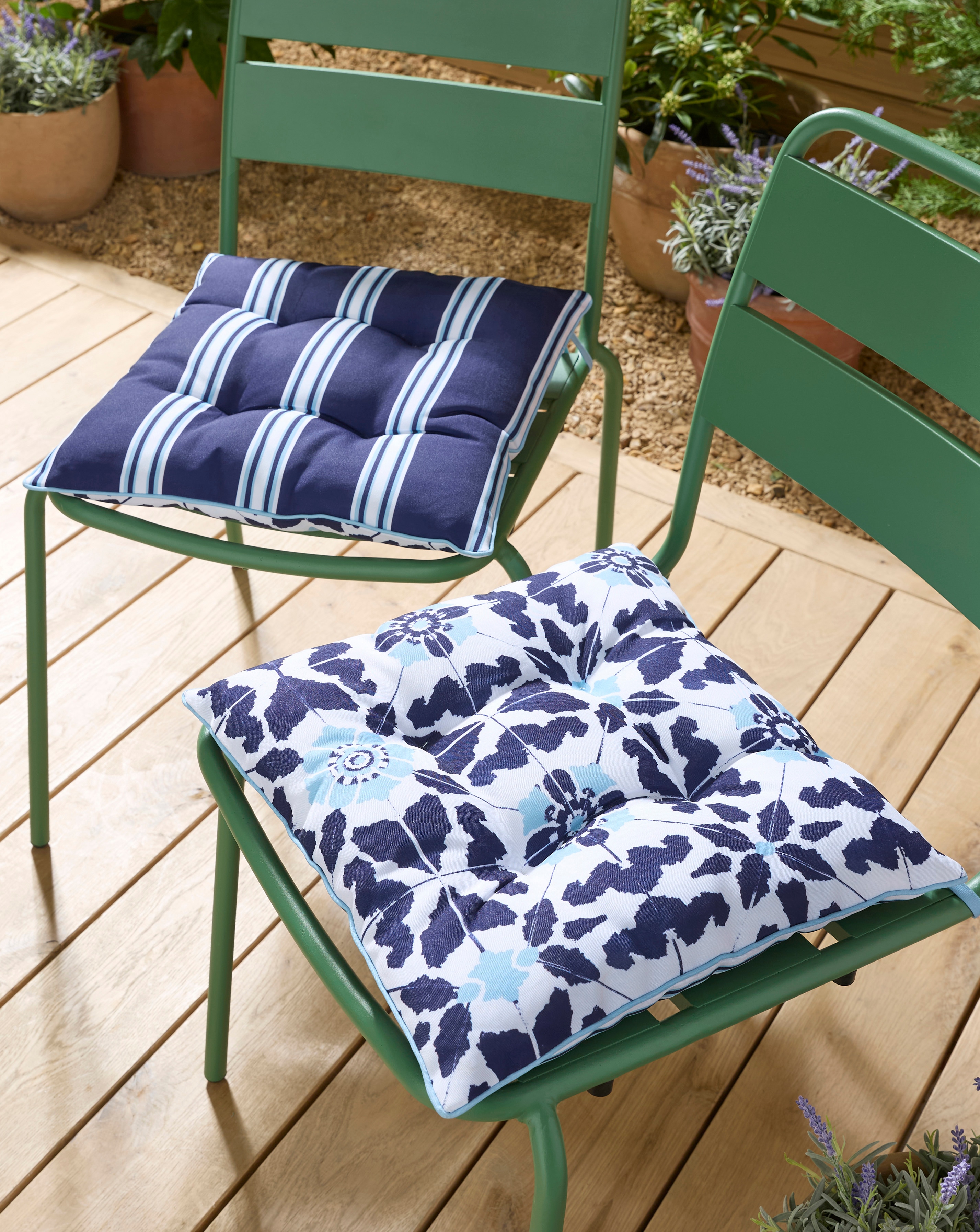 Tile Outdoor 2 Seat Pads with Stripe
