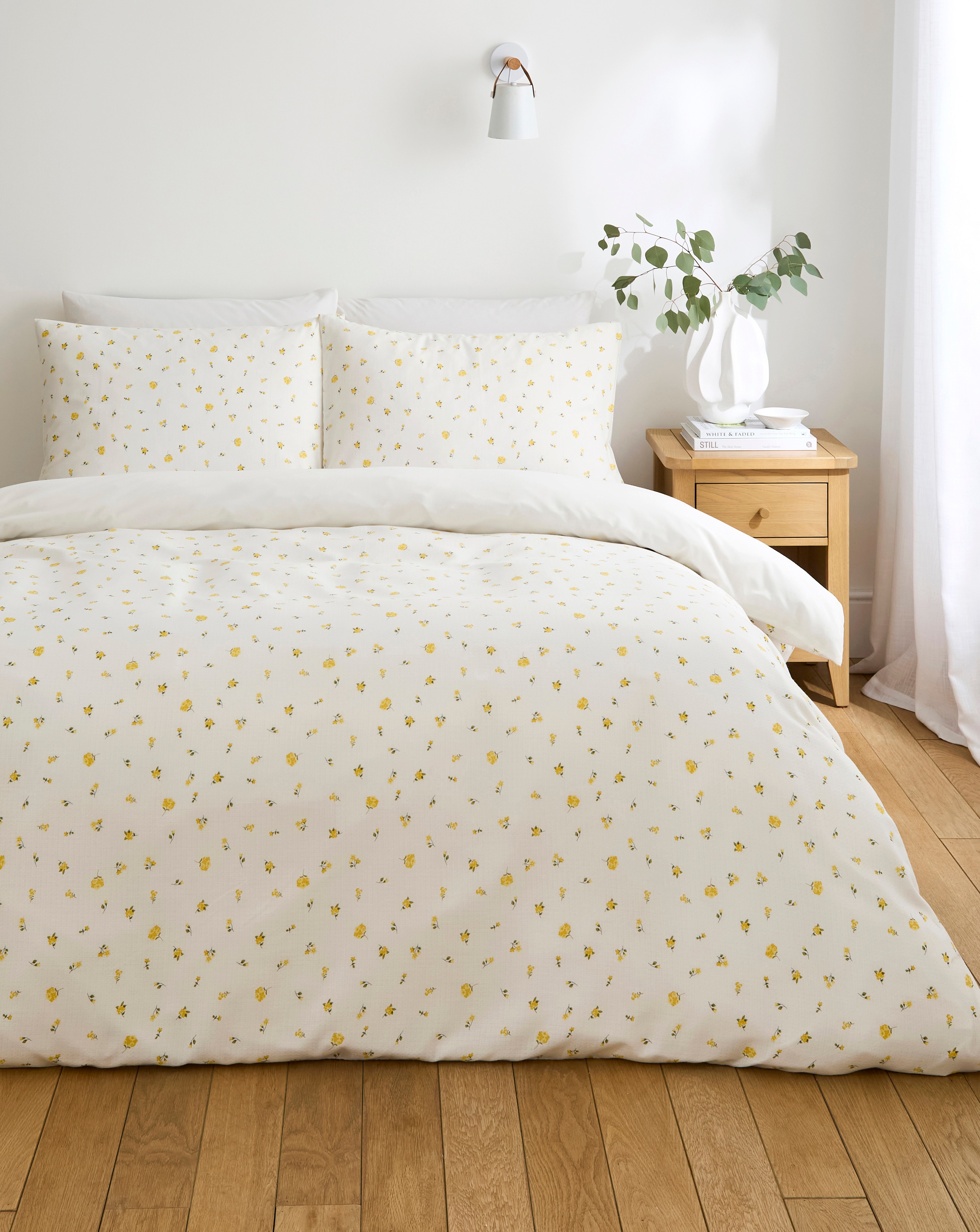 Daisy Floral Textured Duvet Cover Set