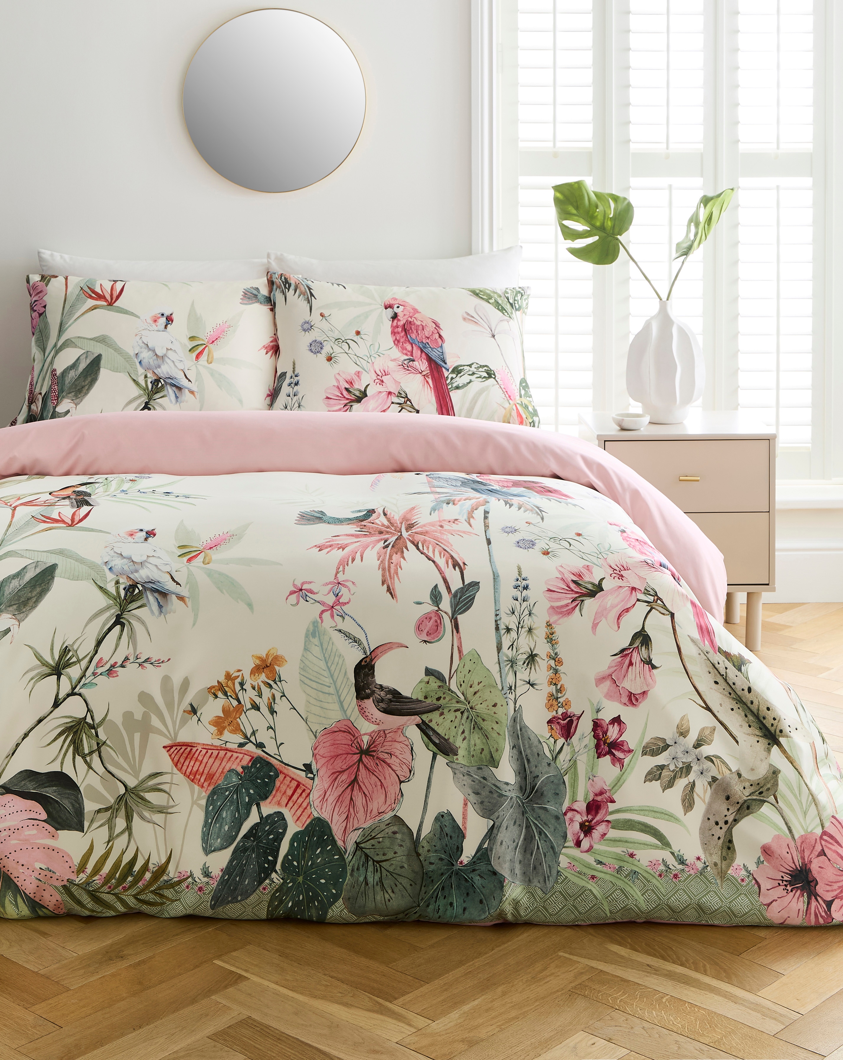 New In - Tropical Bird Satin Duvet Cover Set