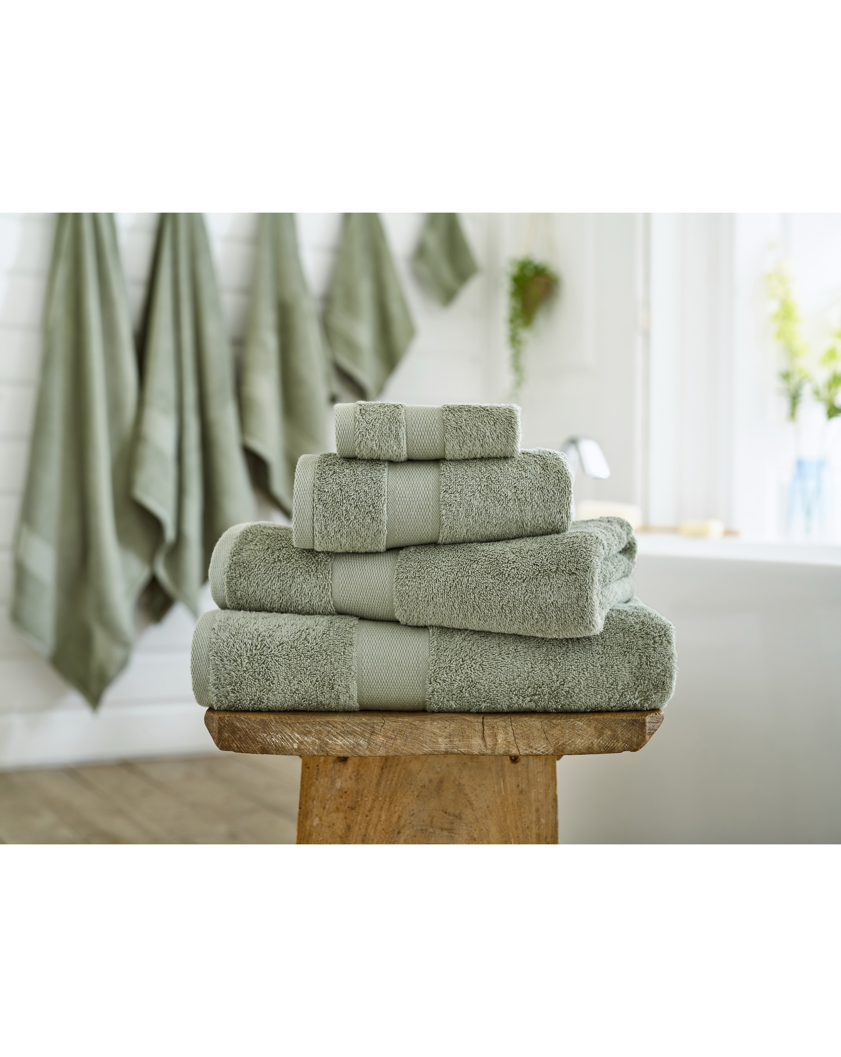 New In - Deyongs Egyptian Cotton 550gsm Towel