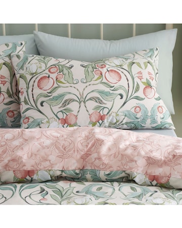 Catherine Lansfield Clarence Floral Duvet Cover Set