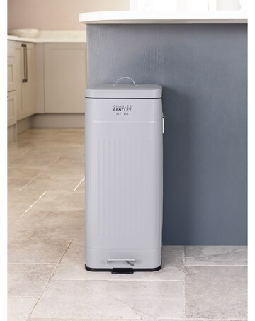 Charles Bentley 30L Retro Steel Square Kitchen Bin