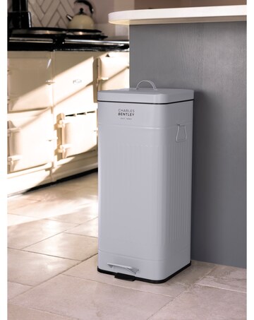 Charles Bentley 30L Retro Steel Square Kitchen Bin