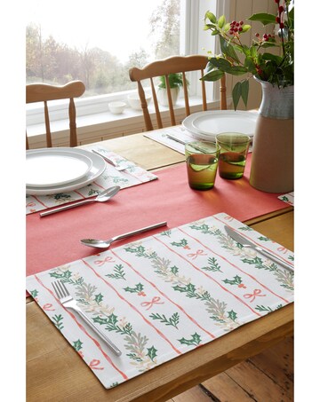 Catherine Lansfield Christmas Holly Stripe Cotton Dining Placemat 4 Pack