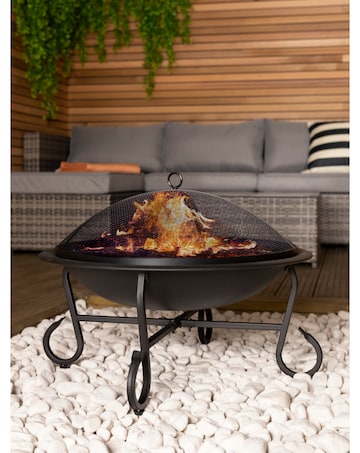 Charles Bentley Snug Alicante Steel Fire Pit