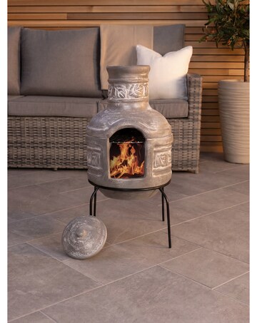 Charles Bentley Snug Granda Leaf Motif Clay Chimenea With Grill