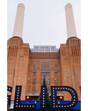 Glide at Battersea Power Station Ice Skating for Two E-Voucher