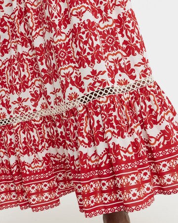 Border Print Maxi Skirt