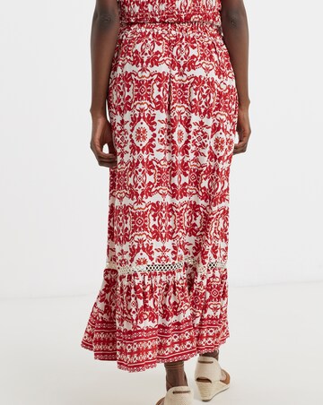Border Print Maxi Skirt