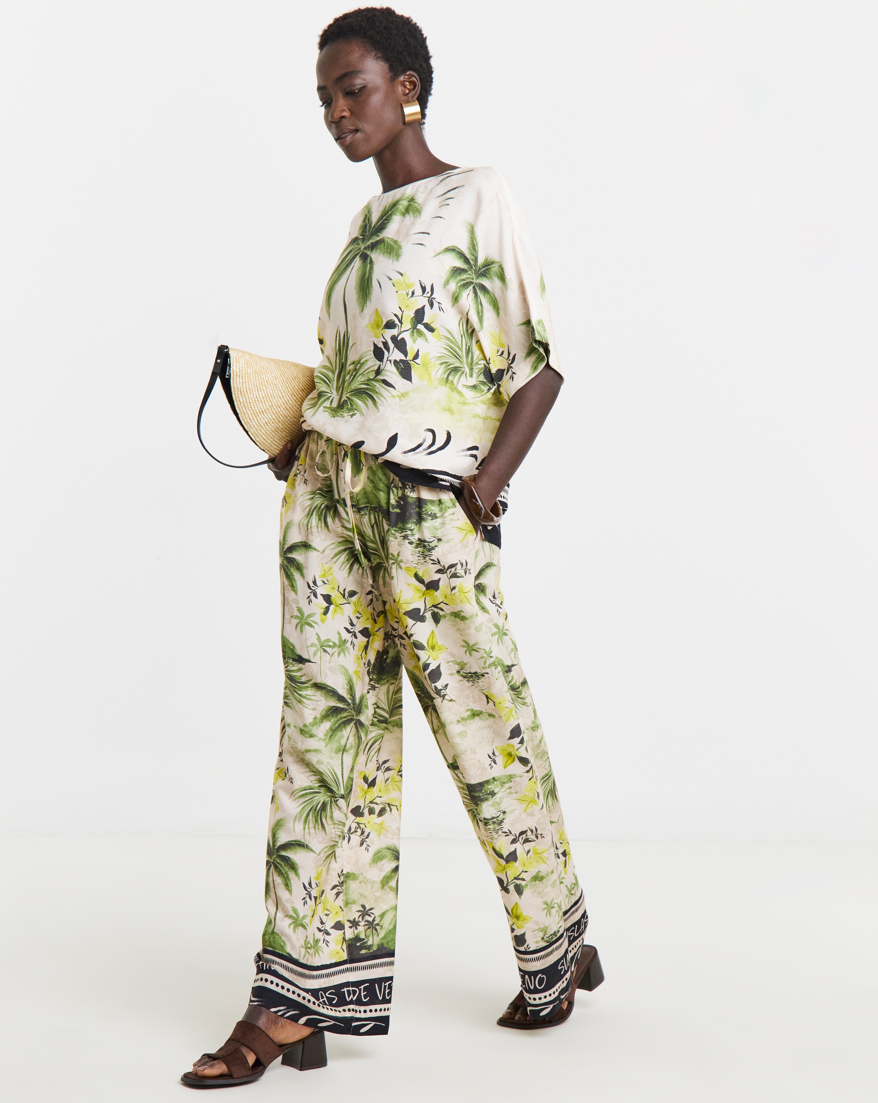 New In - Linen Mix Wide Leg Trousers