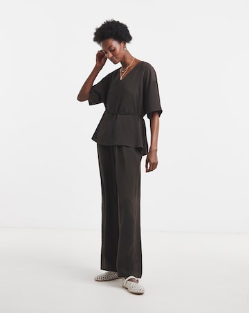 CHOCOLATE TIE WAIST TEXTURED WOVEN PLEATED WIDE LEG TROUSER CO-ORD