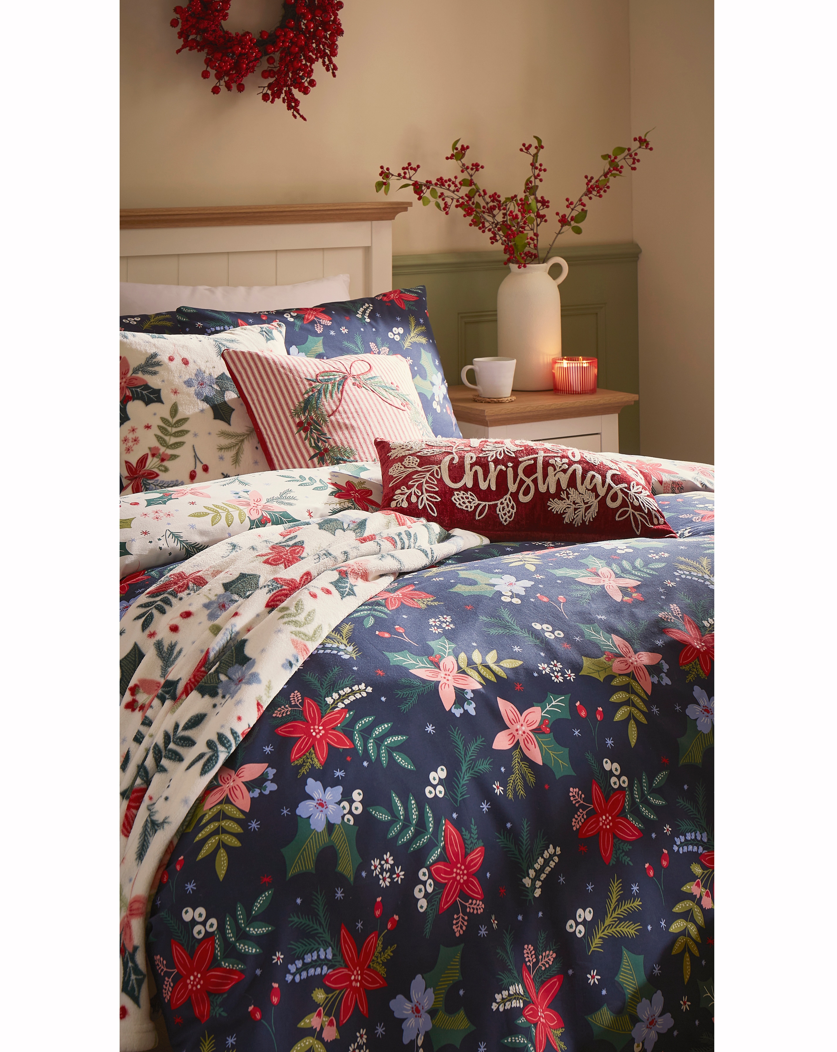 Noelle Christmas Floral Duvet Cover Set