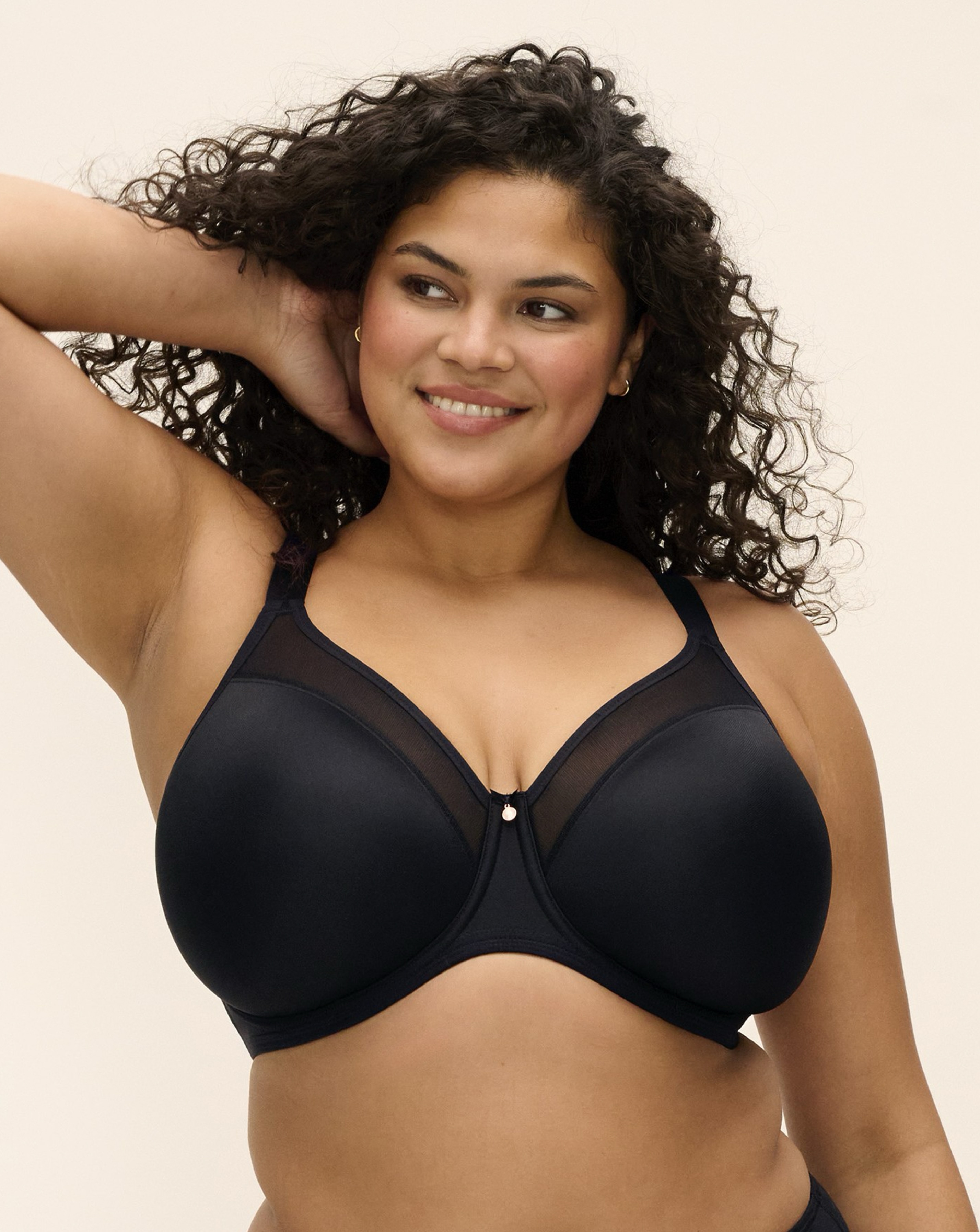 New In - Elomi Smooth Moulded T Shirt Bra Black