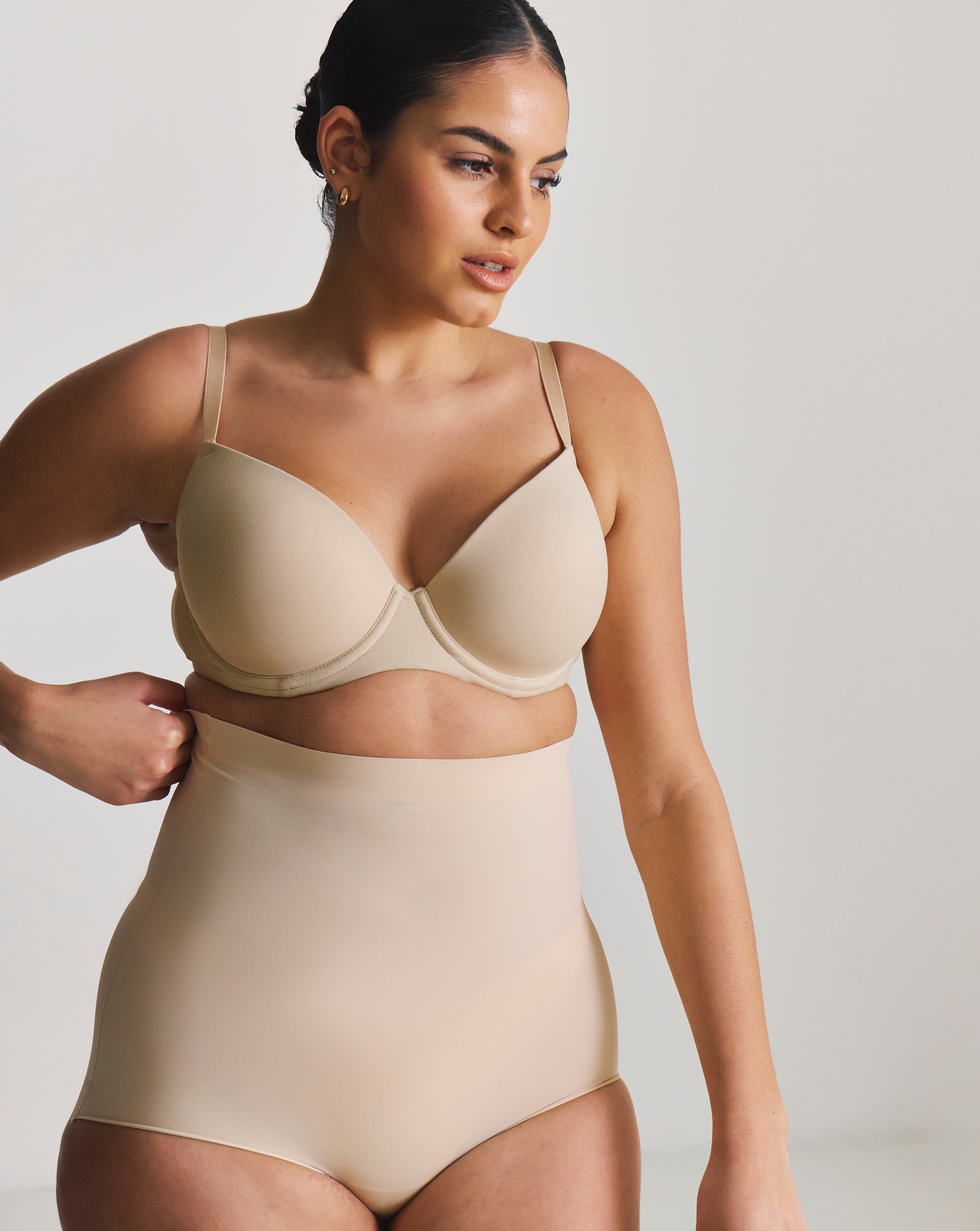 MAGIC Bodyfashion Maxi Hi Brief Latte