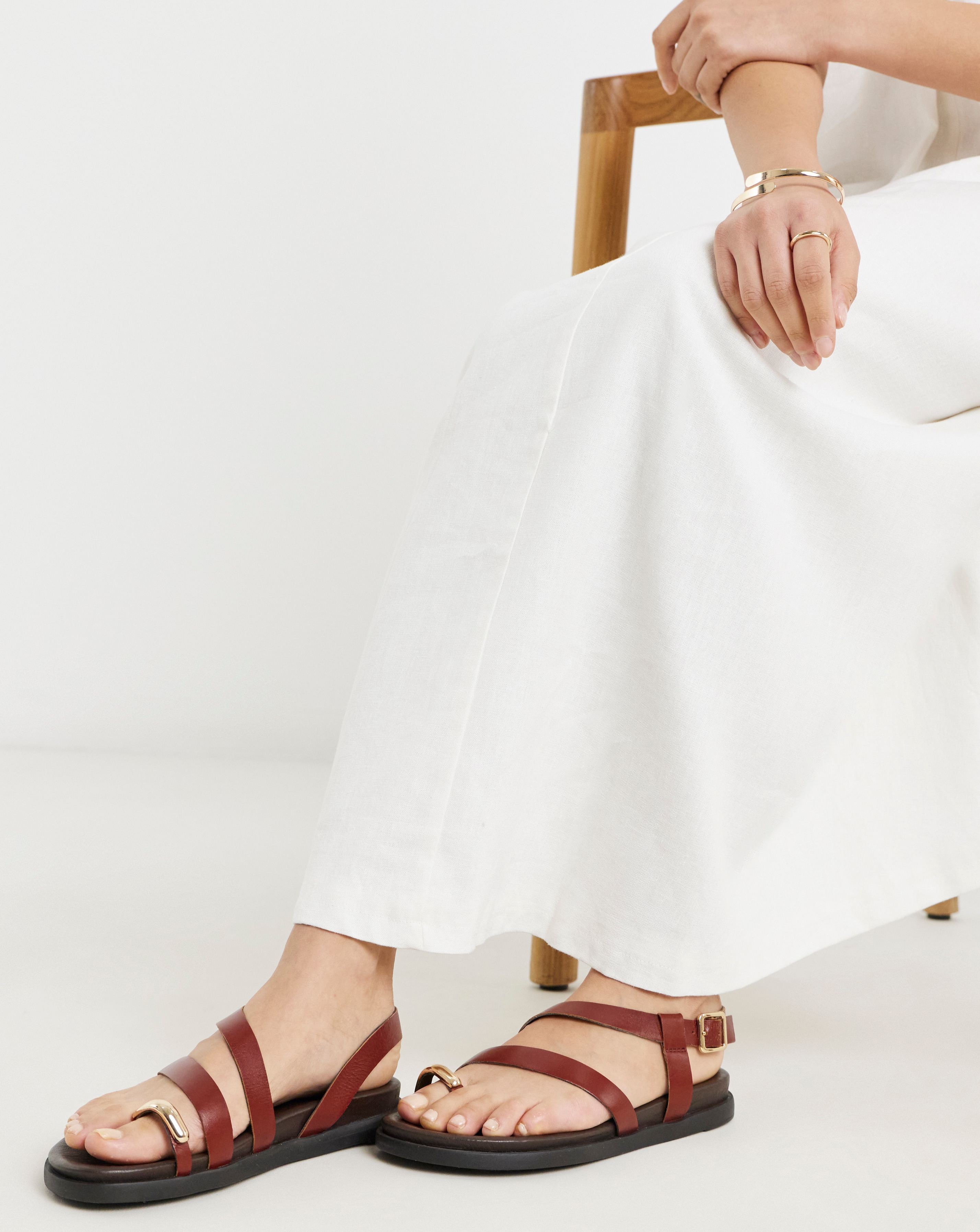 Toe Ring Footbed Sandals Wide Fit